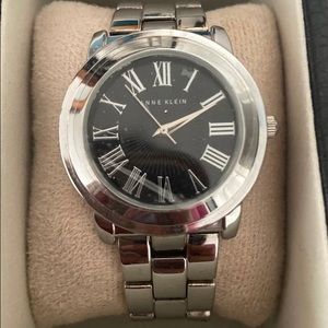 Sliver watch